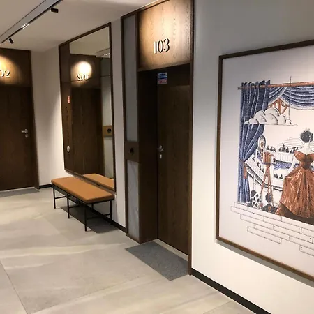 Old Town Lakowa Center Danzica