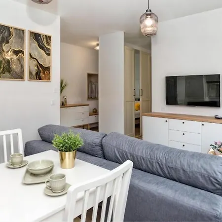 Old Town Lakowa Center * Danzica